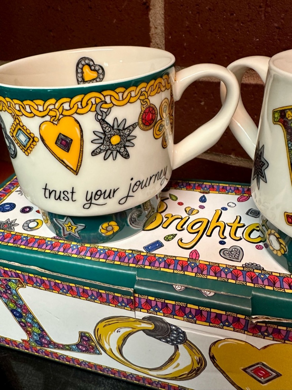 Brighton All You Need Is Love Stacking Cups Set of 3 Coffee Tea Mugs - Picture 3 of 8